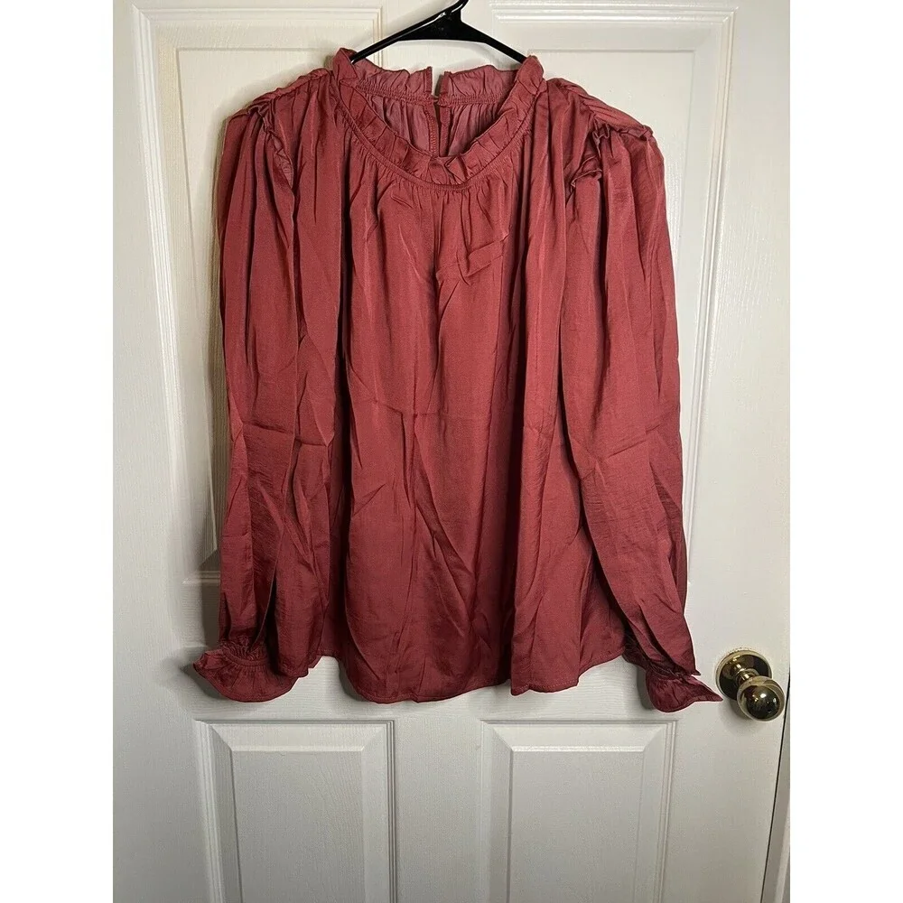 Women’s Red Long Sleeve Blouse Size Medium NWOT - Picture 1 of 10